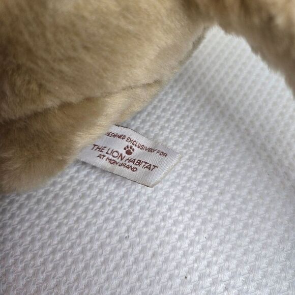 Lion Habitat MGM Grand Plush Lion Habitat Cub Stuffed Animal Beige 19" - Picture 6 of 6